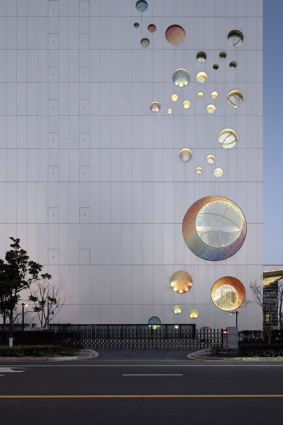 friendtimes suzhou headquarters rb building by artsgroup