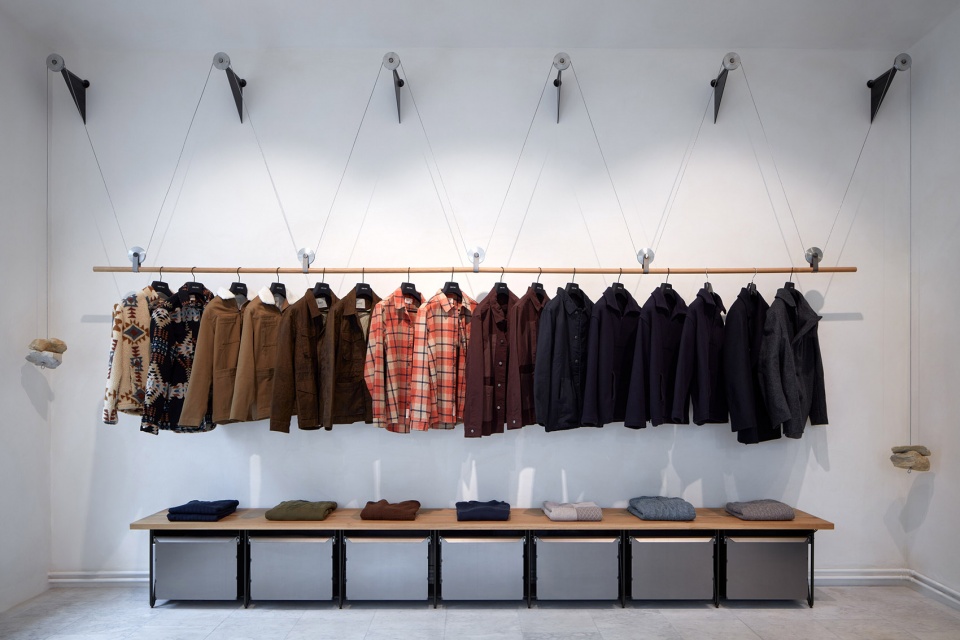gentleman store by ora triarchitekti