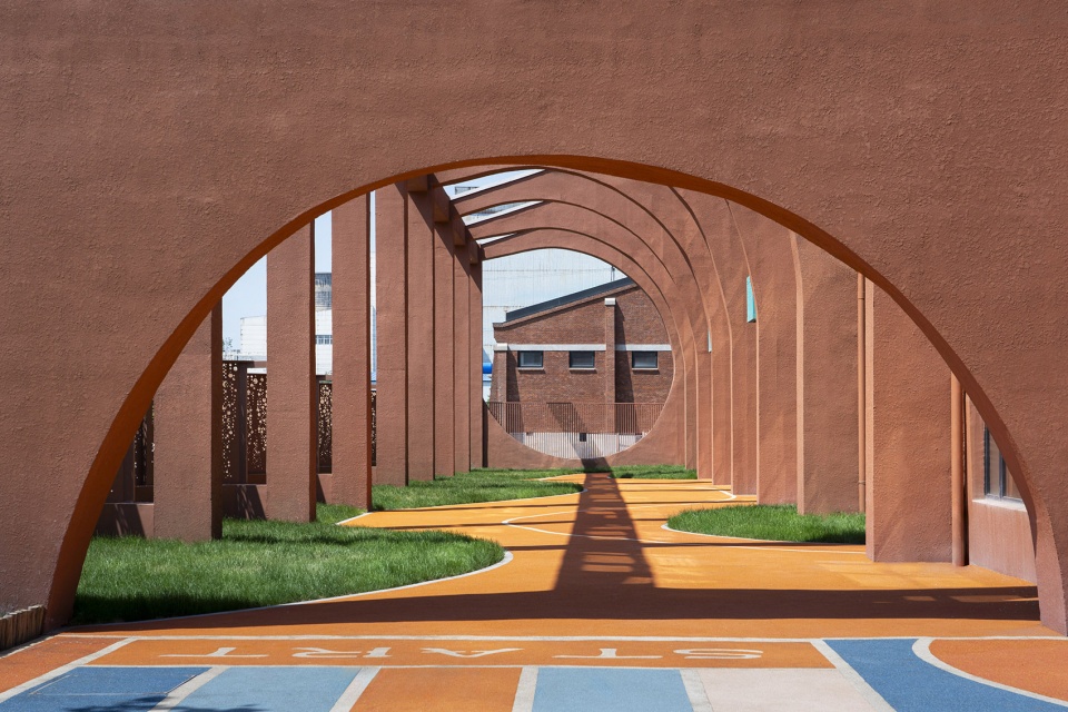 the kindergarten next to the old warehouses