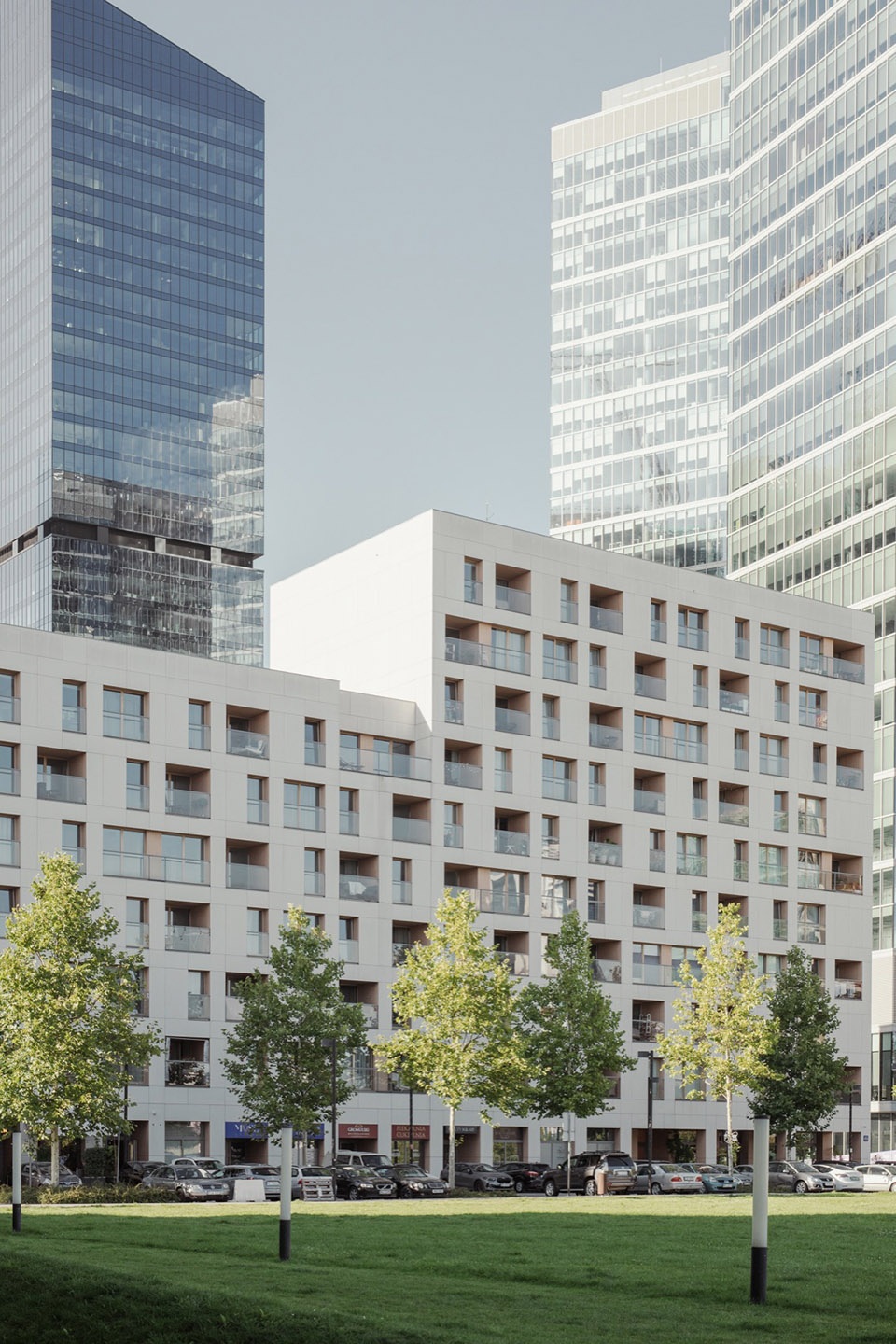 19th District by JEMS Architects studio