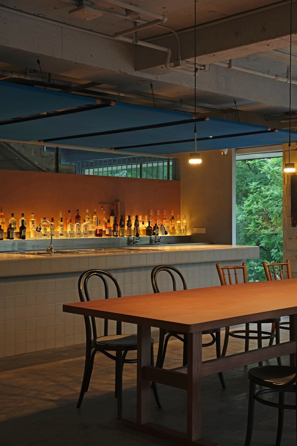 Sea Strings Restaurant Beijing by ZHZ studio