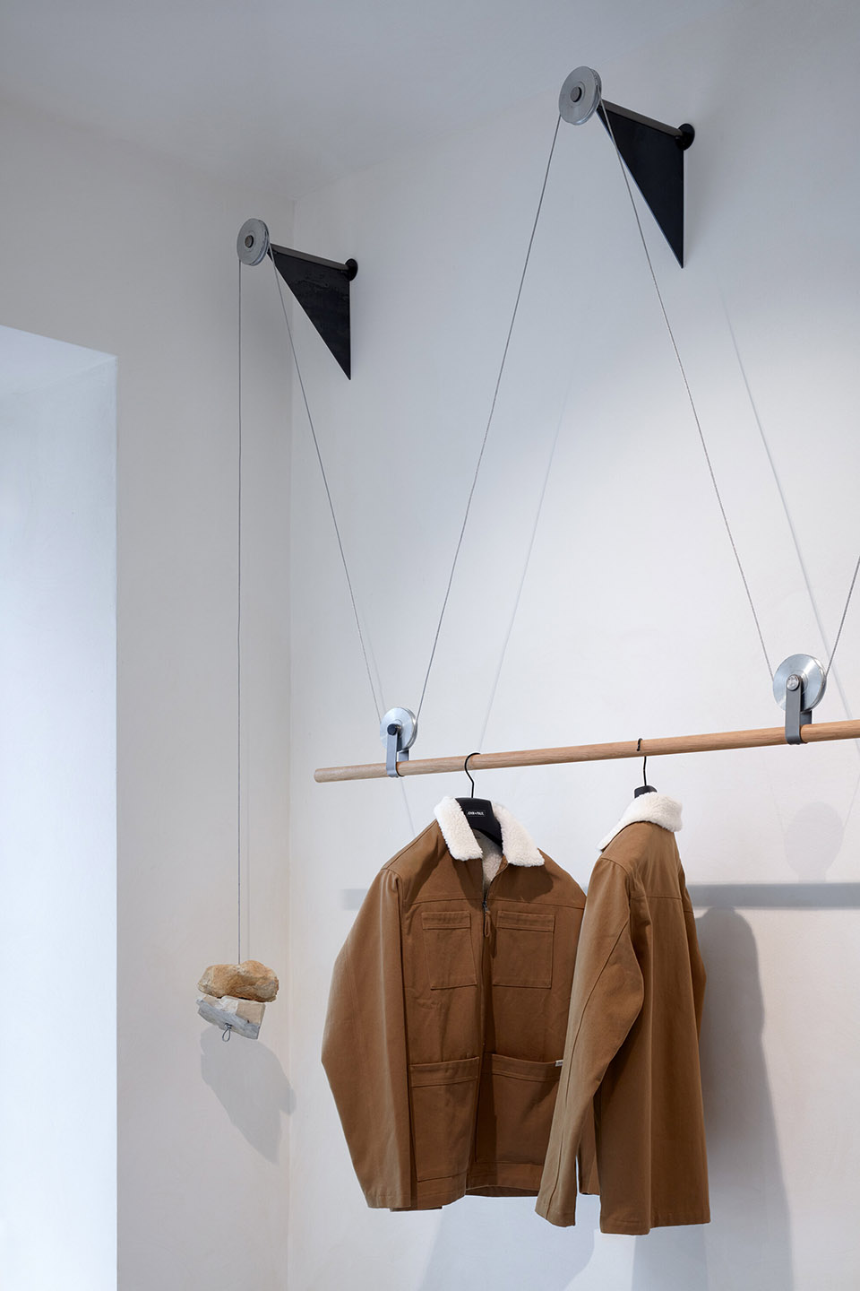 gentleman store by ora triarchitekti