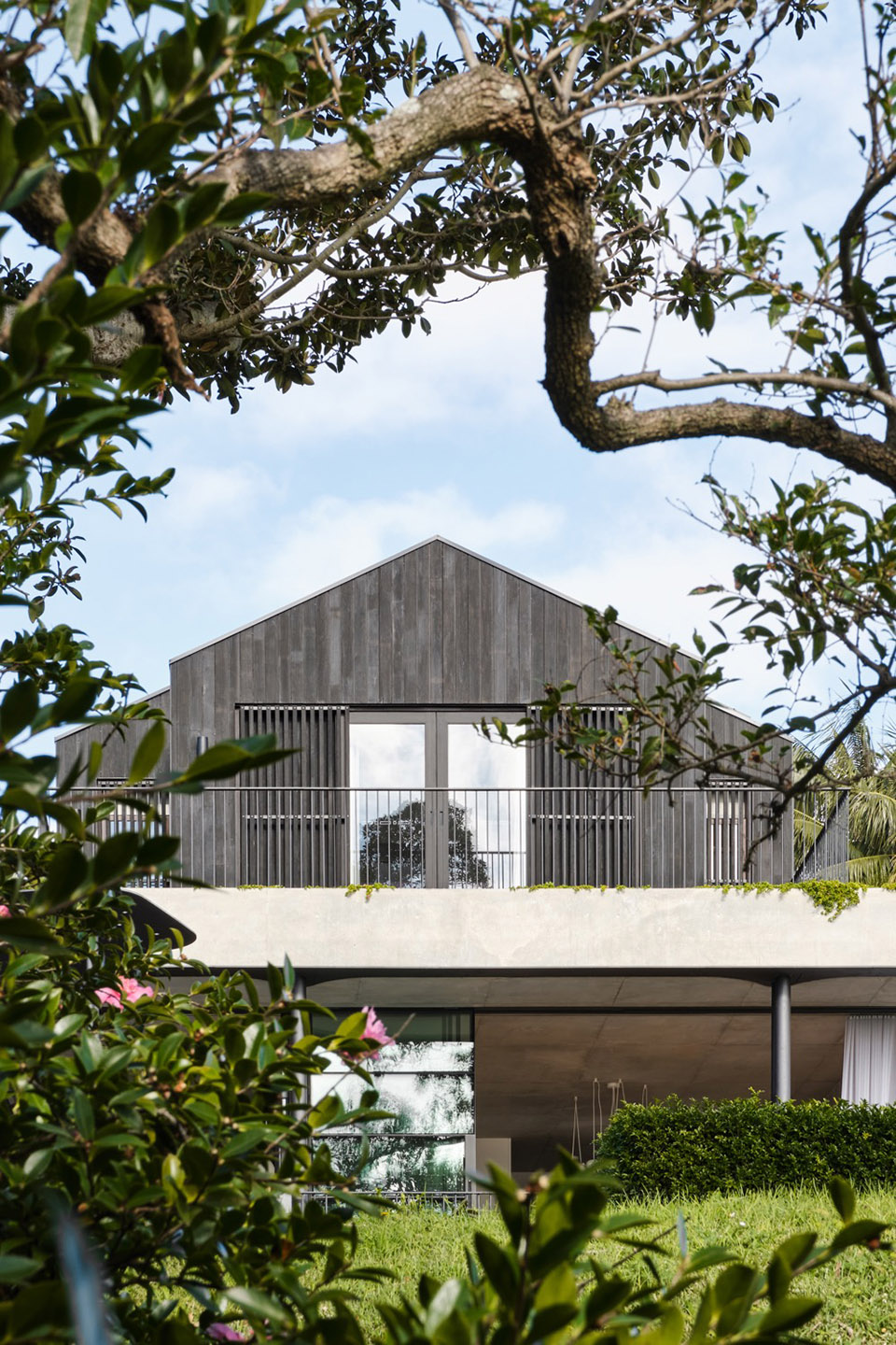 mosman house ii by tribe studio architects
