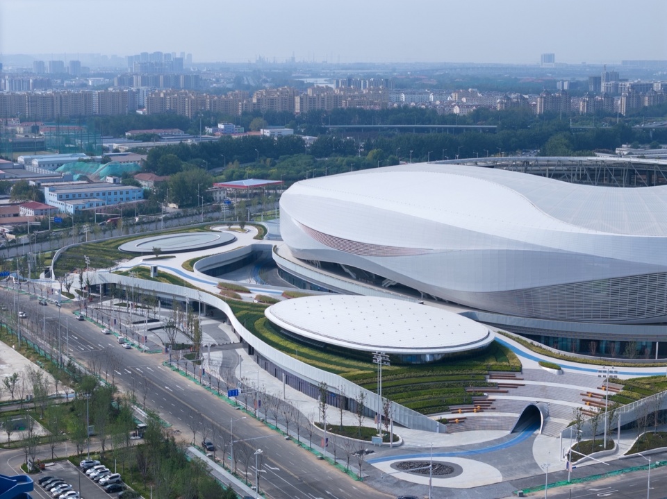 Qingdao Youth Football Stadium by CSWADI