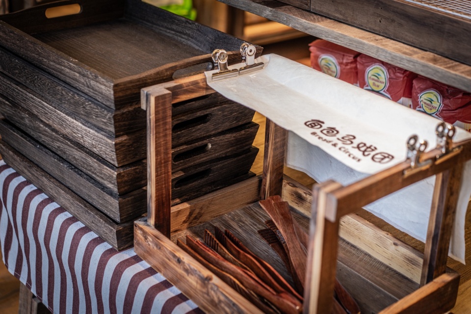 breadcircus by or design
