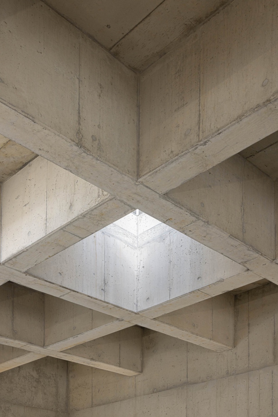 MERCADO CAMINHA Loftspace and Tiago Sousa Arquiteto