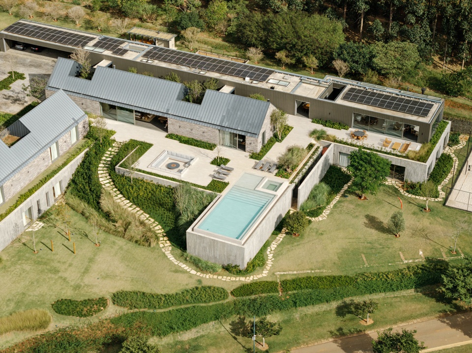 ccb house by kiko salomao tanaka architects