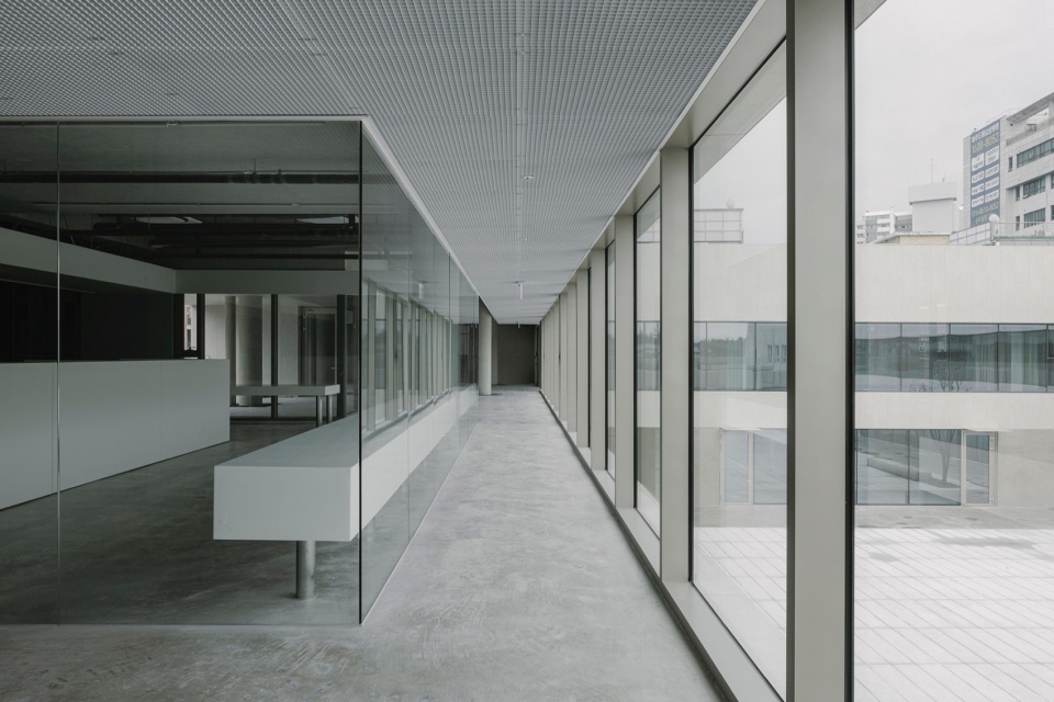 geumchon oulim centre by 818 architects