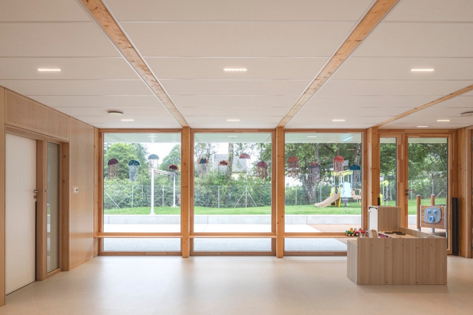 intercommunal daycare and early childhood center in espalion by wip architecture