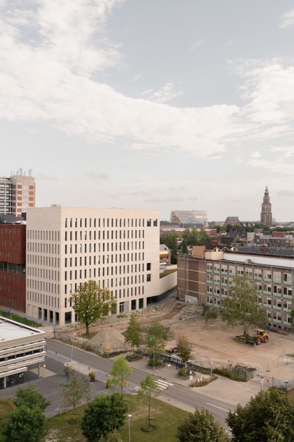 Education Centre University of Groningen by KAAN Architecten