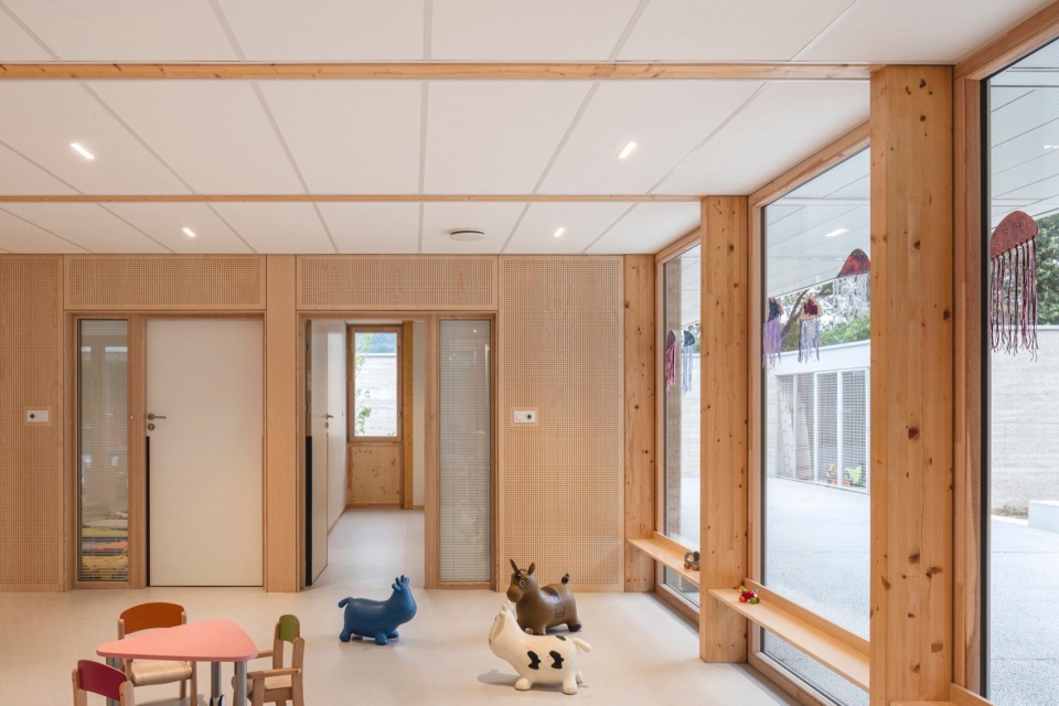 intercommunal daycare and early childhood center in espalion by wip architecture