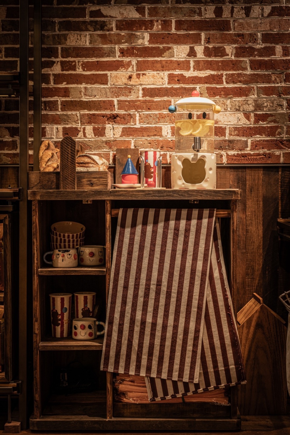 breadcircus by or design