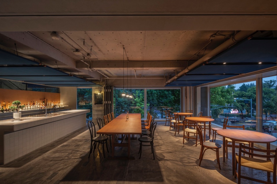 Sea Strings Restaurant Beijing by ZHZ studio