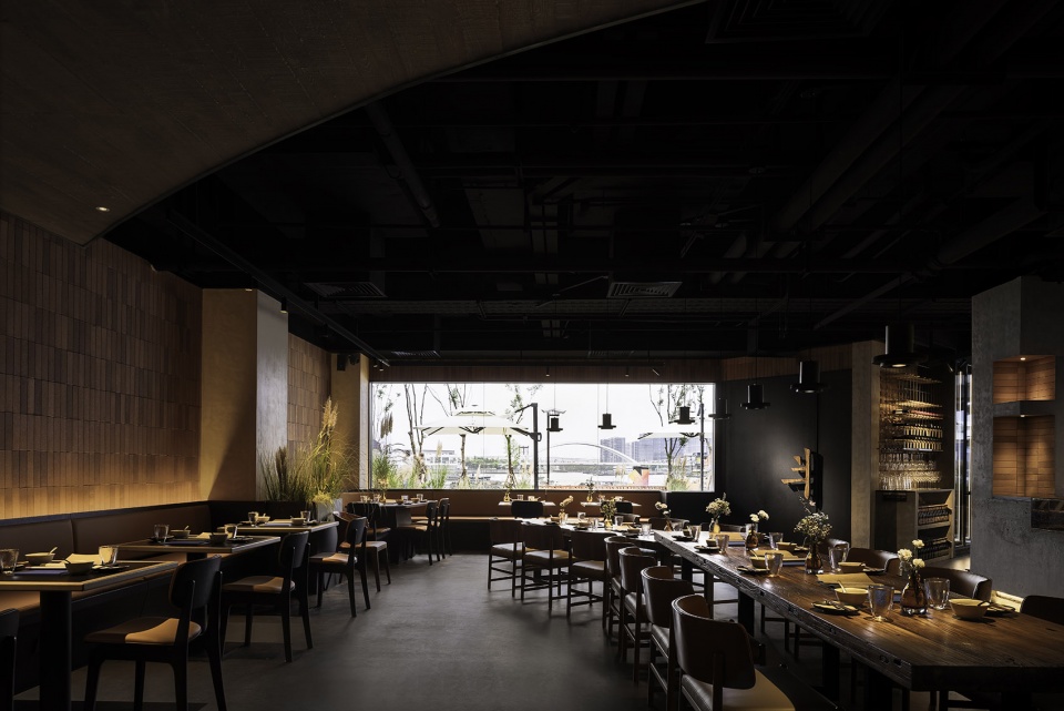 riverside culinary collection by huangpu river by parallect design