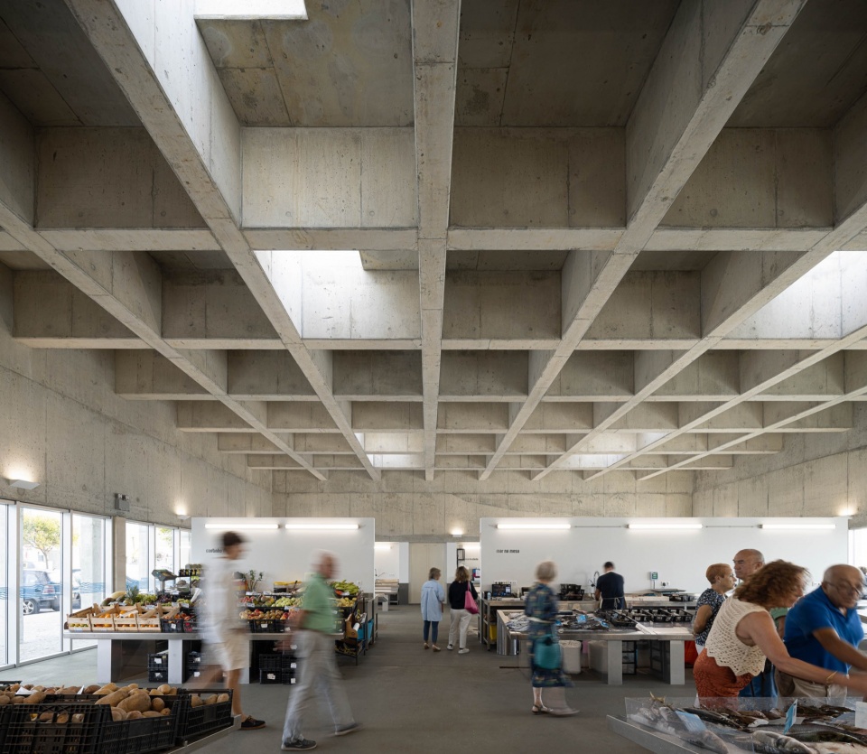 MERCADO CAMINHA Loftspace and Tiago Sousa Arquiteto