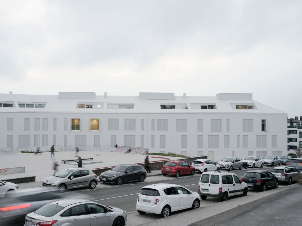 alto residencial coop by carbajo barrios arquitectos