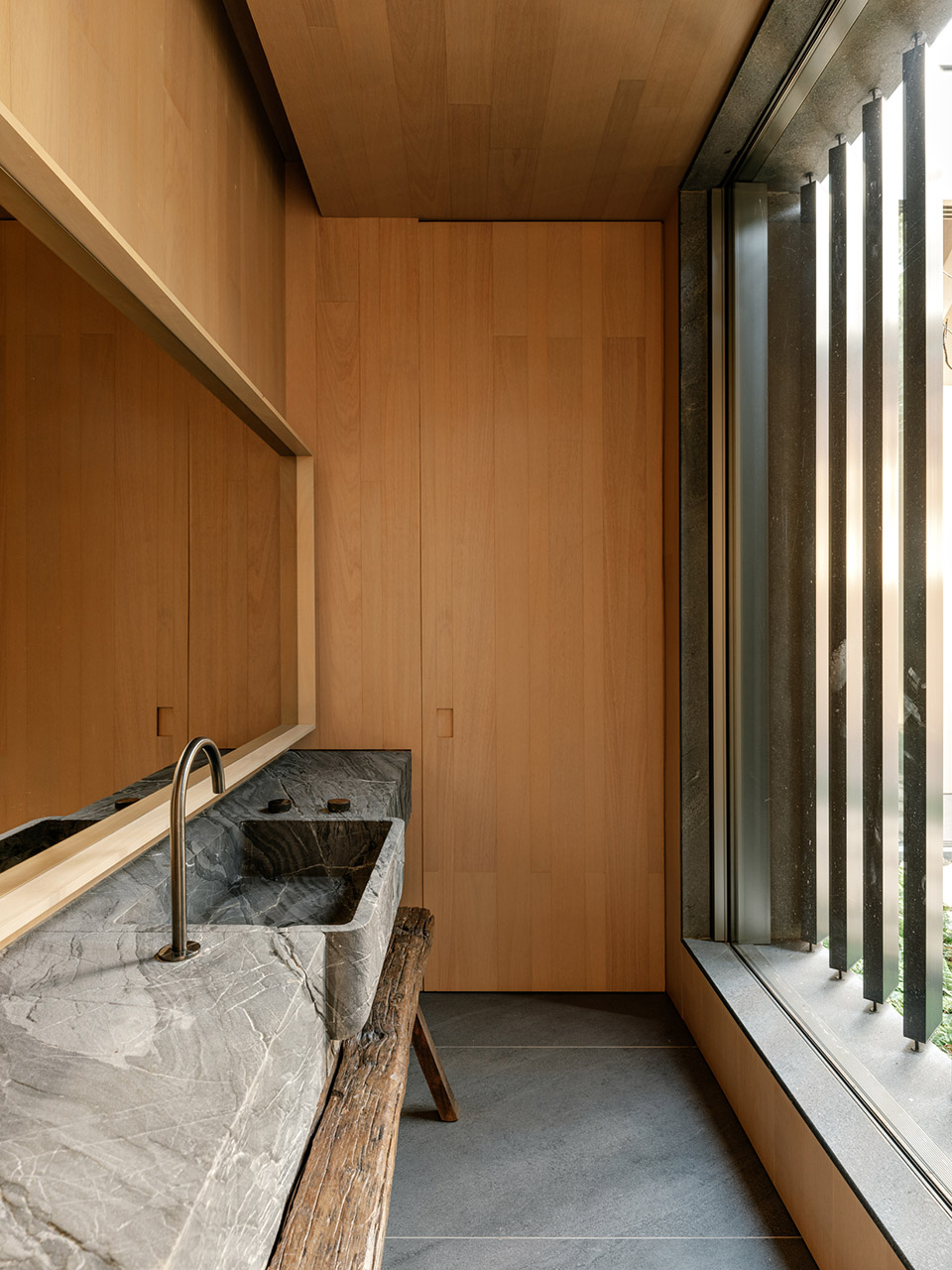 ccb house by kiko salomao tanaka architects