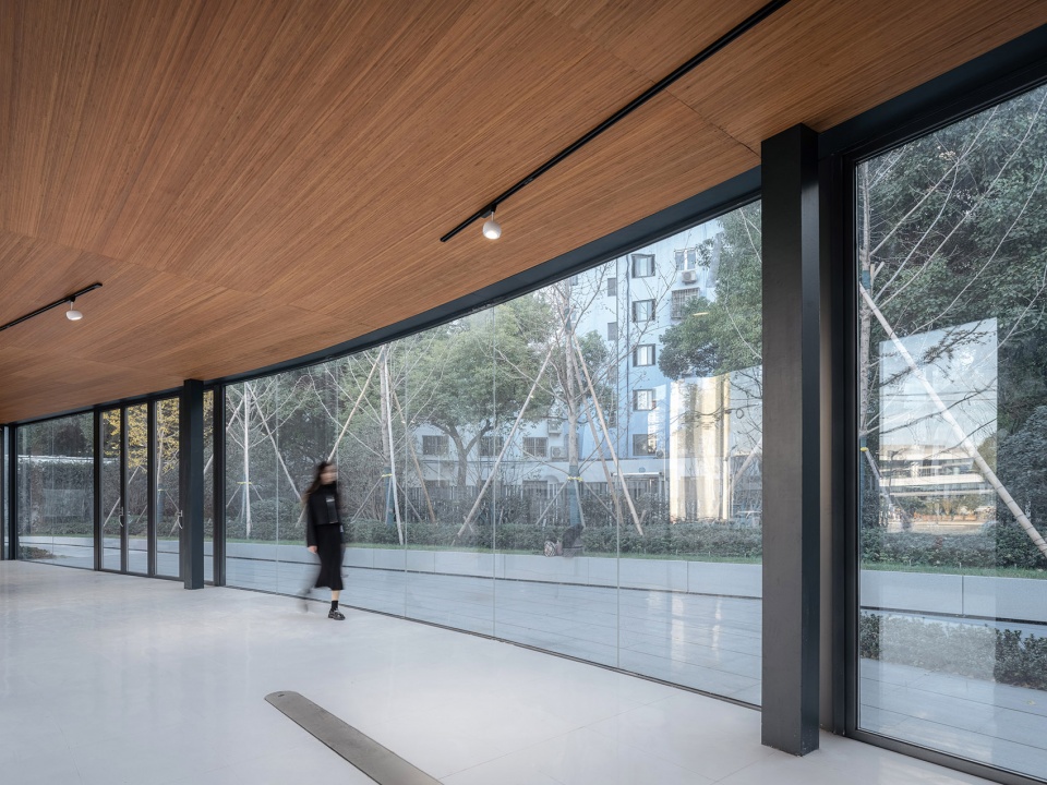 caoxi road pocket park shanghai by viascape design
