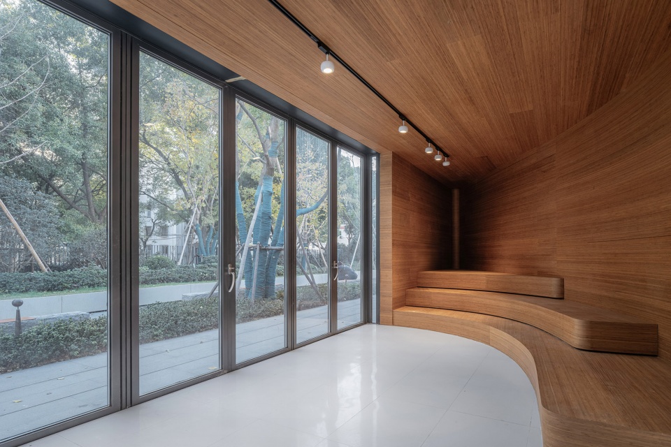 caoxi road pocket park shanghai by viascape design