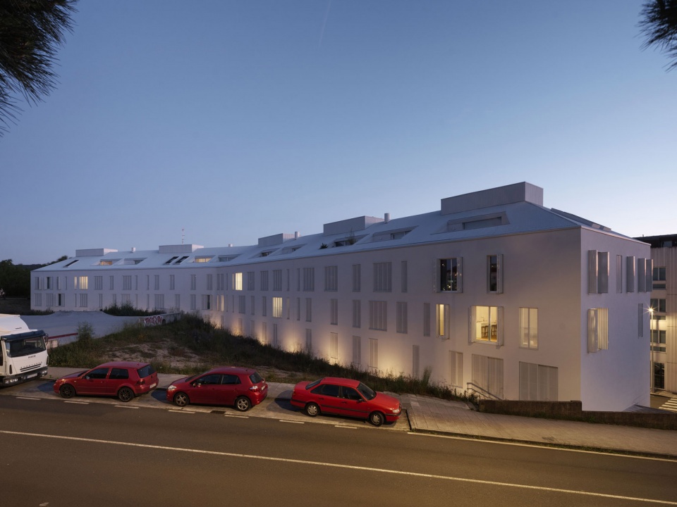 alto residencial coop by carbajo barrios arquitectos