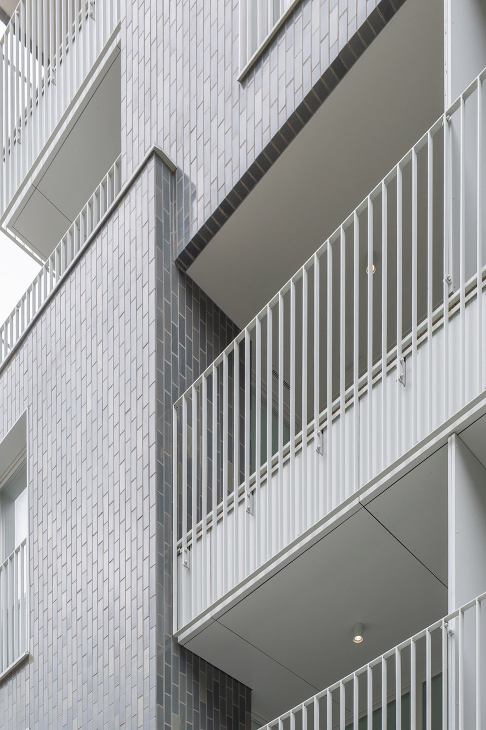 19th District by JEMS Architects studio