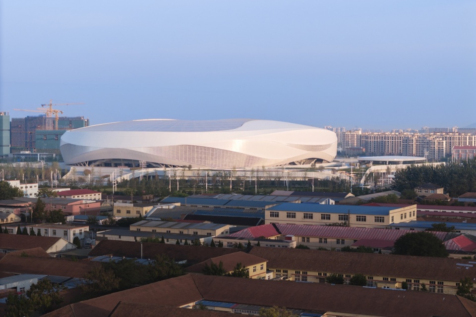 qingdao youth football stadium by cswadi