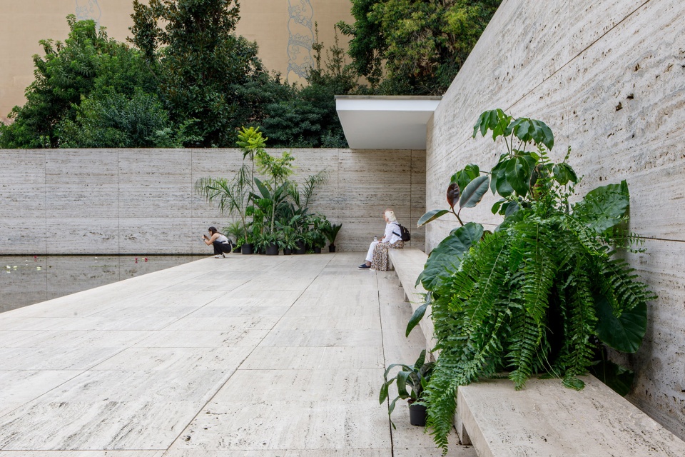 suspendre el cel by caio reisewitz