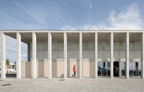 步行市场，法国 / LOFTSPACE e TIAGO SOUSA