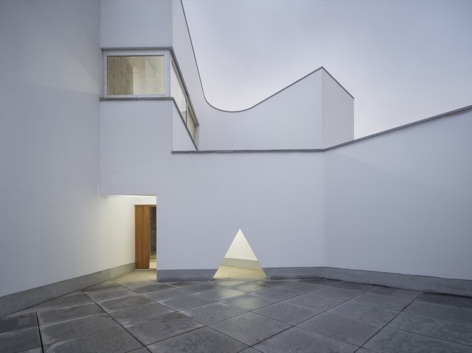 Dongqian Lake Master Studios Alvaro Siza with Carlos Castanheira