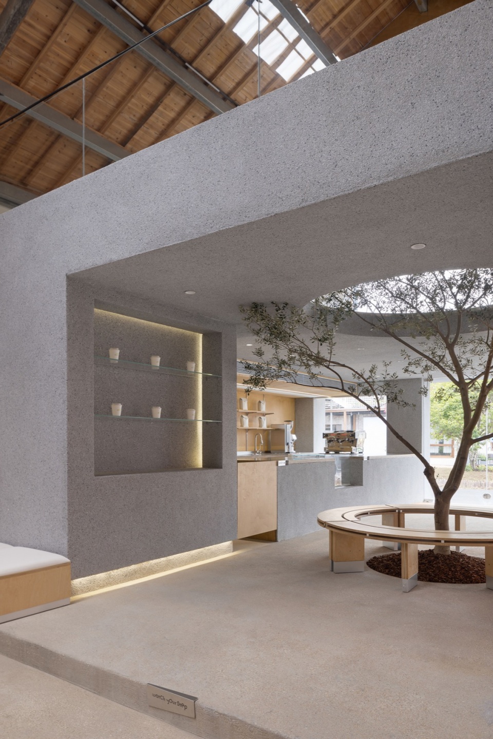 © 黑水 healing pets by informal design