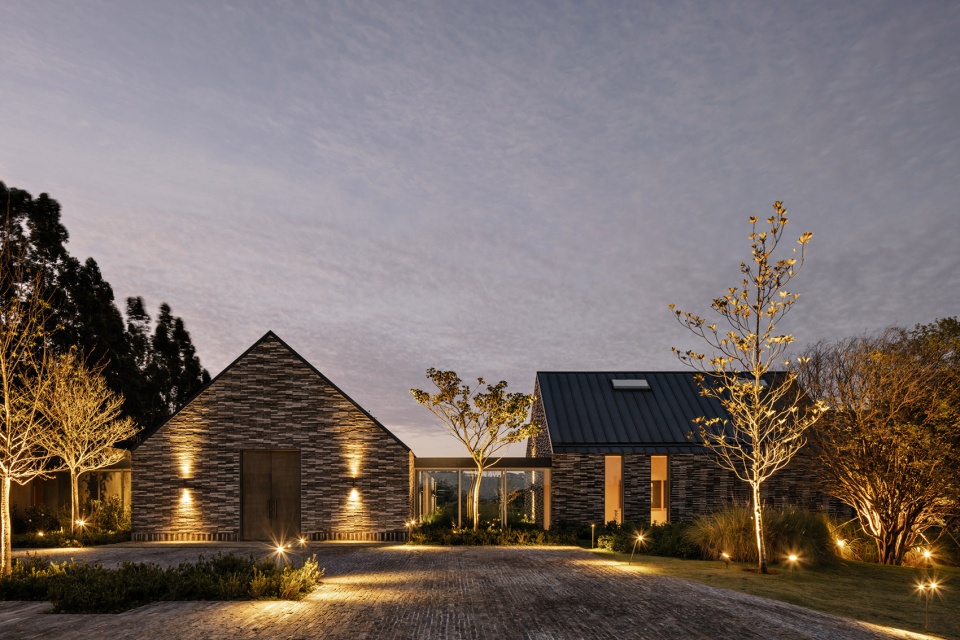 ccb house by kiko salomao tanaka architects