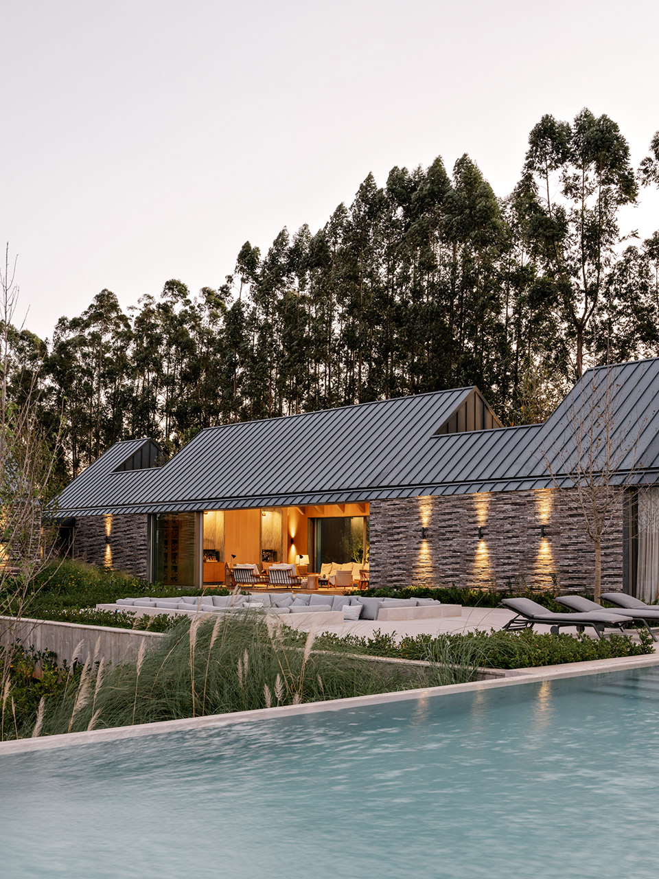ccb house by kiko salomao tanaka architects
