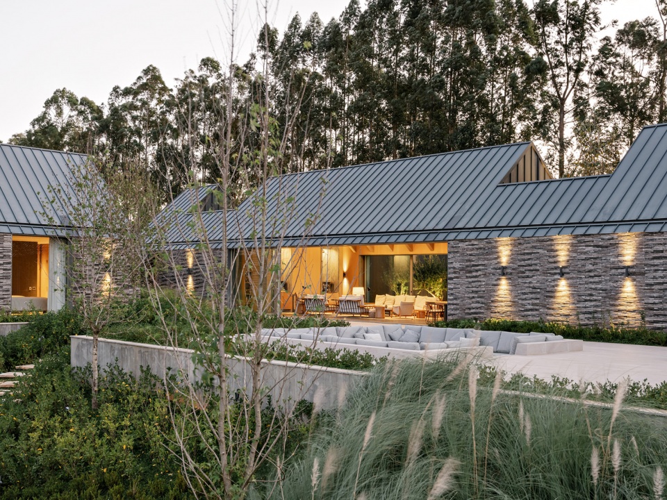 ccb house by kiko salomao tanaka architects