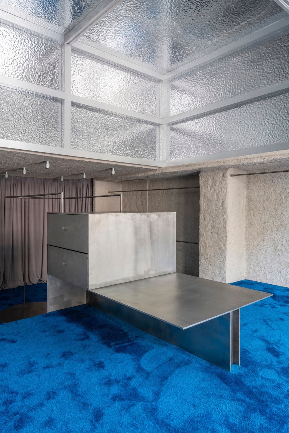 THEPOLONIO 015 the polonio flagship store by raul sanchez
