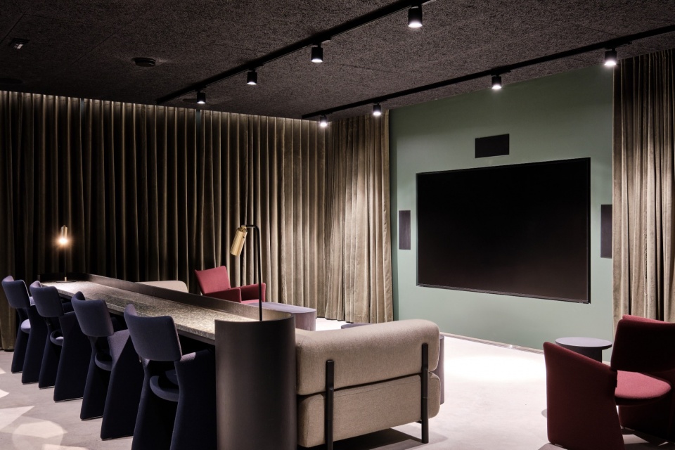 meander highres Jenny Kallio cinema 1