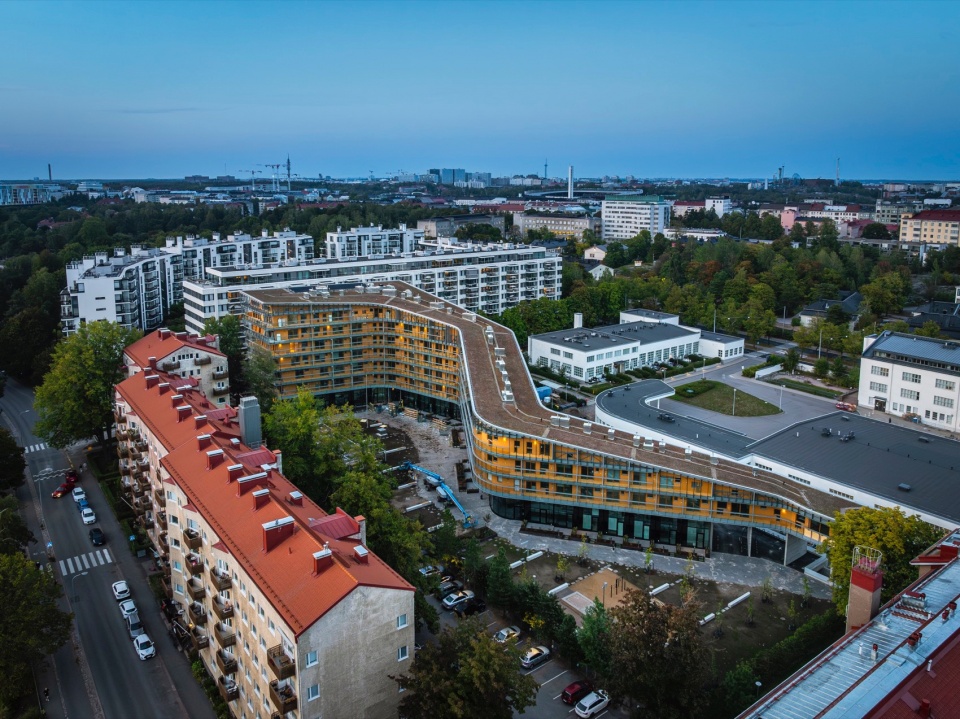 meander highres kuvatoimistokuviooy outside 005