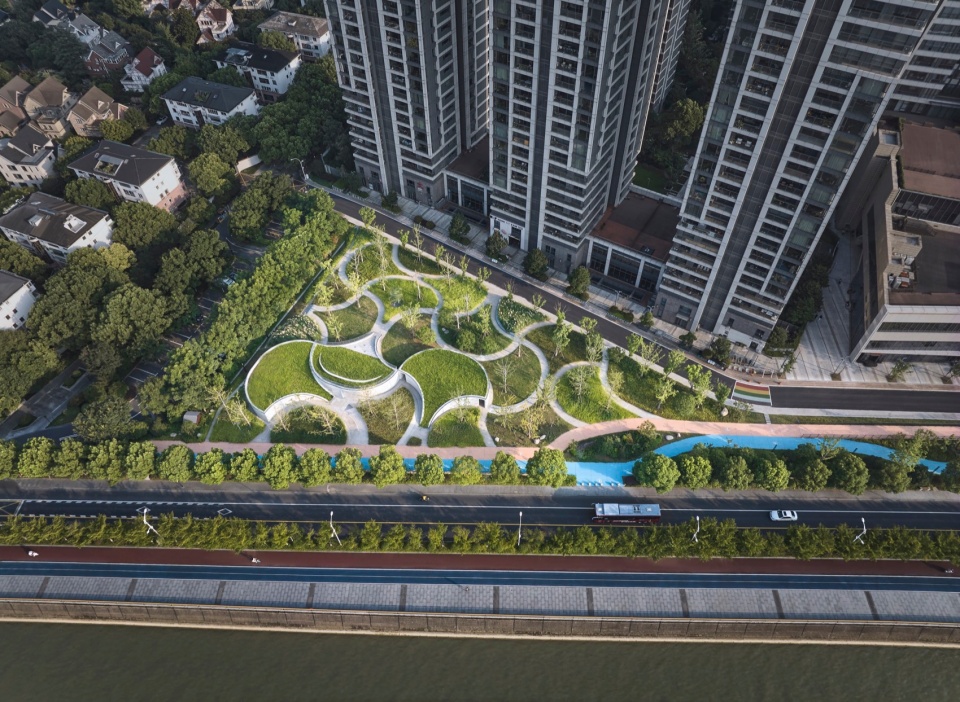 hangzhou riverfront public space the yinxing station the daqiao station by original design studio