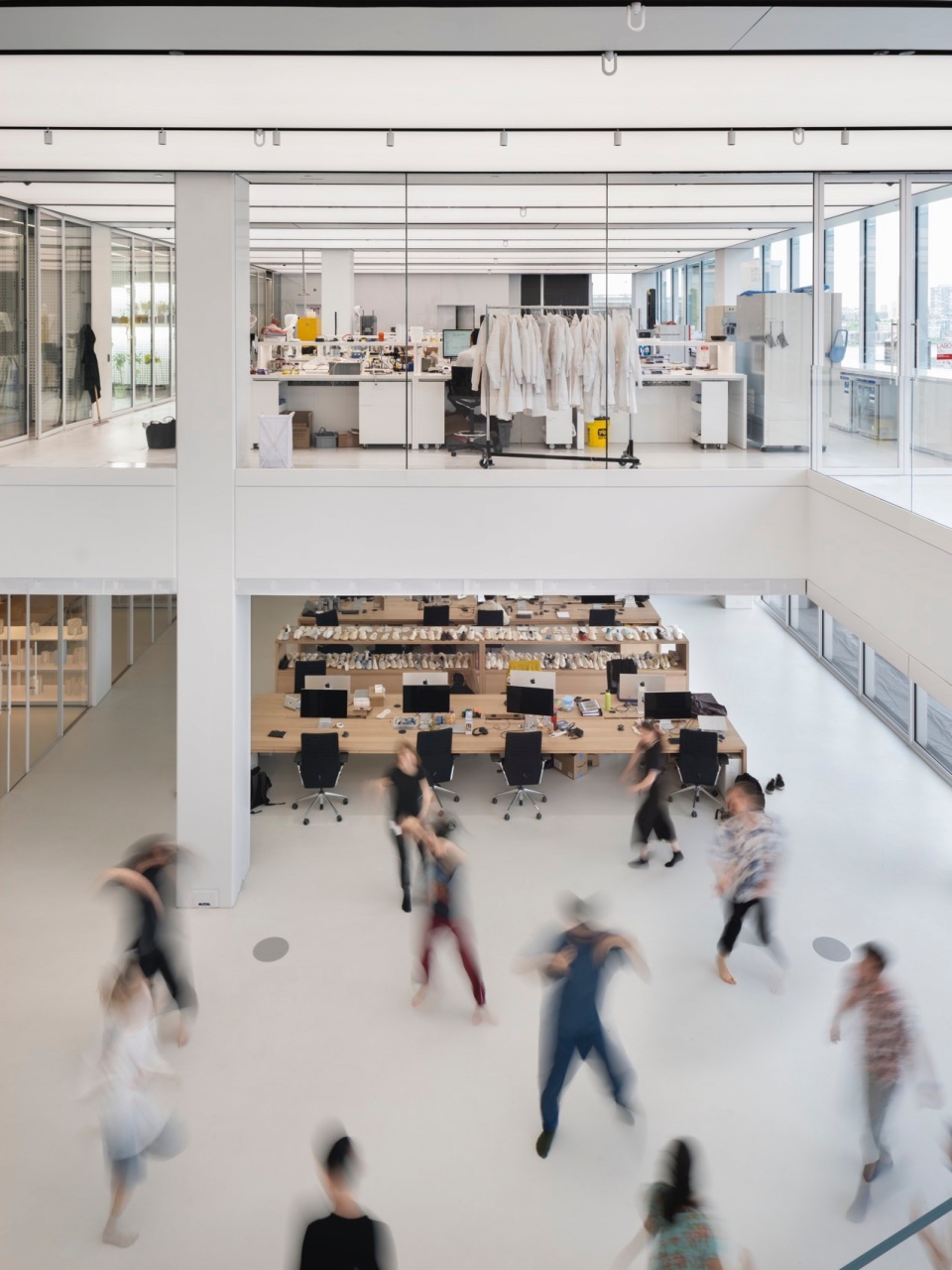 OXMAN headquartered in New York City by Foster Partners