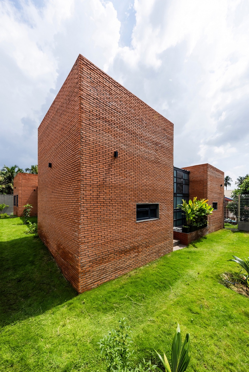 Nam House by CTA Creative Architects