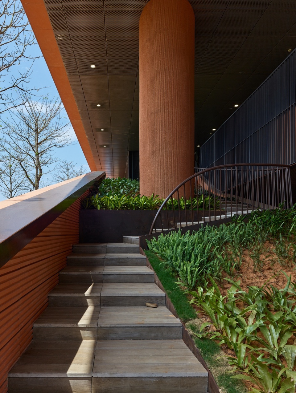 RSC Building in Hainan by SUP Atelier of THAD Beijing Tsinghua Tongheng Urban Planning Design Institute