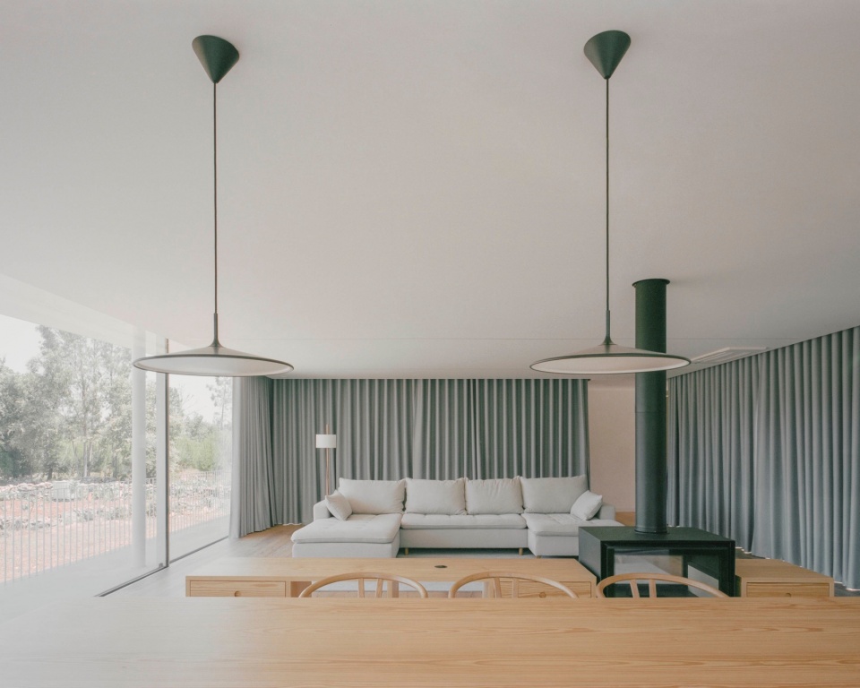 casa moita santa by bruno dias arquitectura