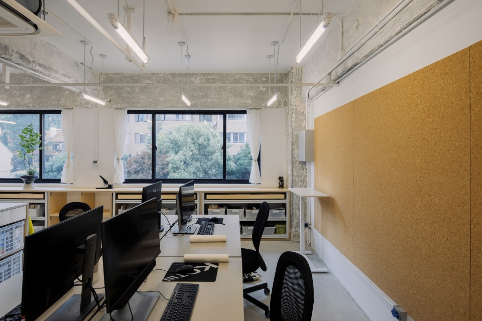 no 38 office by qisi design