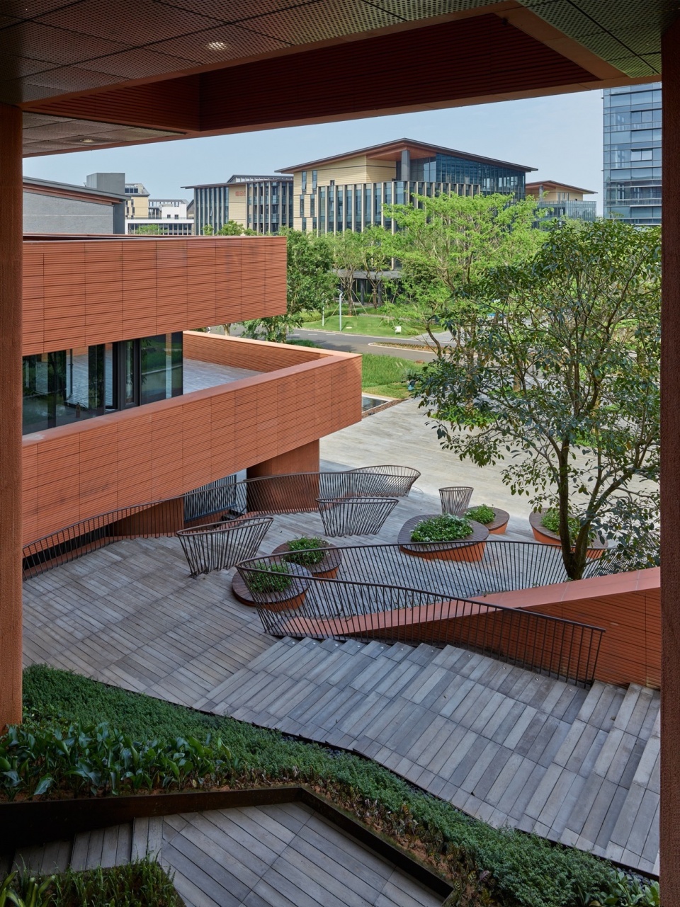 RSC Building in Hainan by SUP Atelier of THAD Beijing Tsinghua Tongheng Urban Planning Design Institute