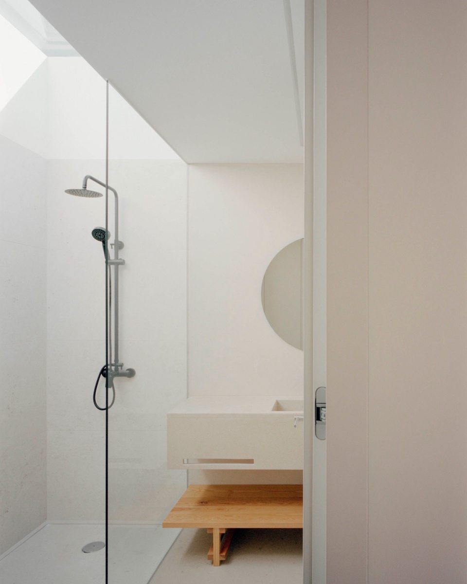 casa moita santa by bruno dias arquitectura