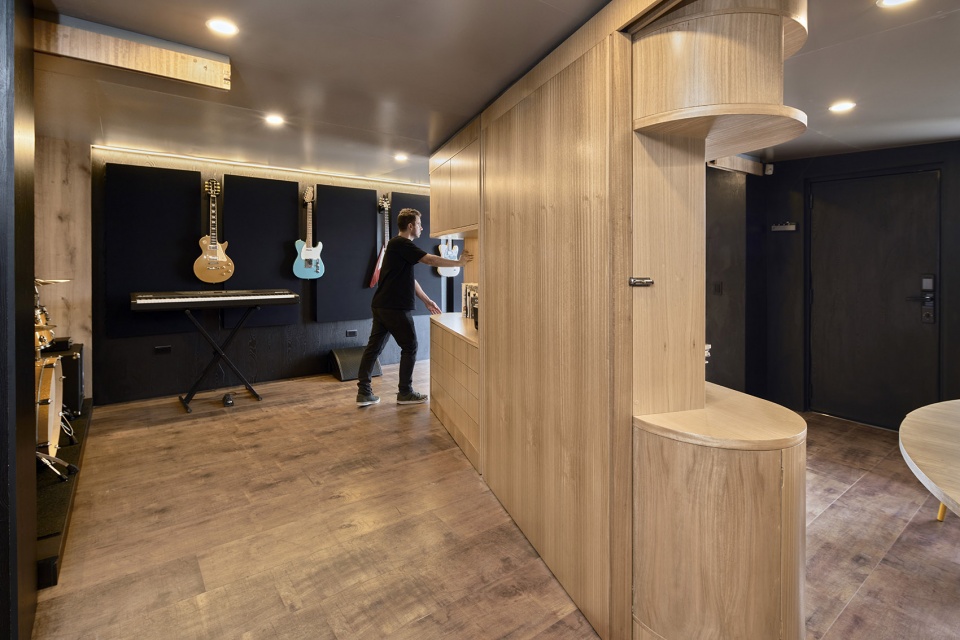 pivot by iwi studio tec taller ec
