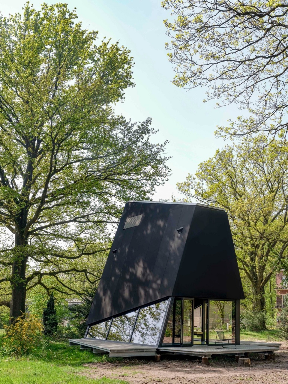 Retreat Stay Under the Radar by Sander van Schaik