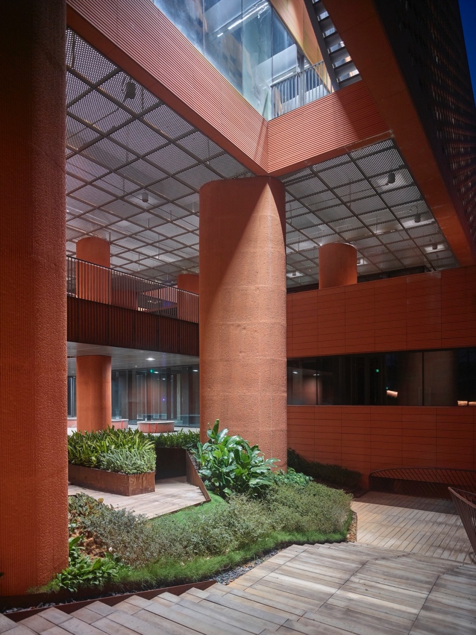 RSC Building in Hainan by SUP Atelier of THAD Beijing Tsinghua Tongheng Urban Planning Design Institute