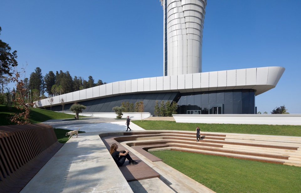 istanbul tv radio tower by maa