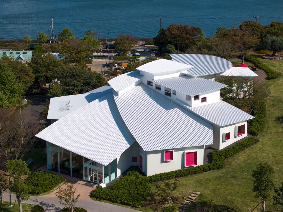 edogawa city eiko kadono museum kikis museum of literature by kkaa