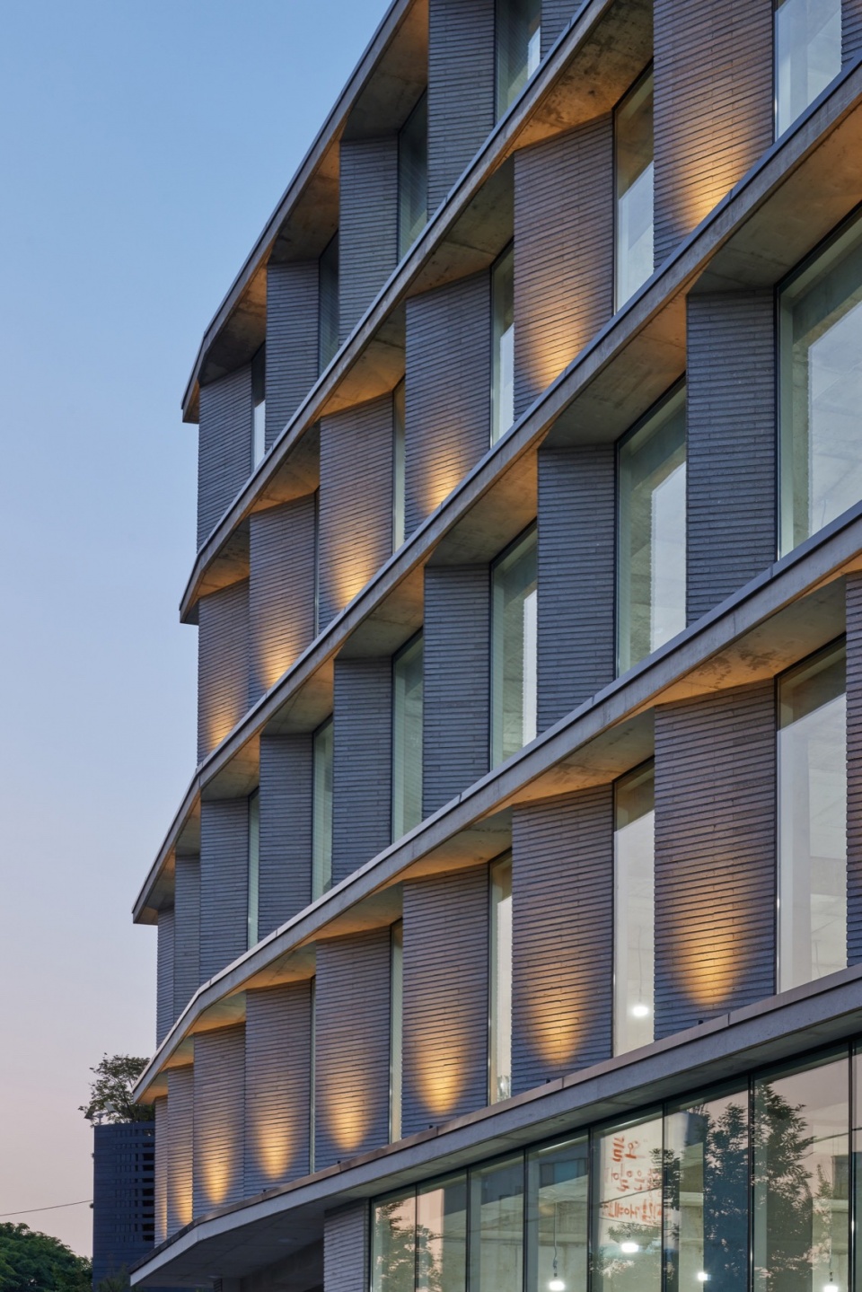 Hannam 381 Mixed Use YKH Associates